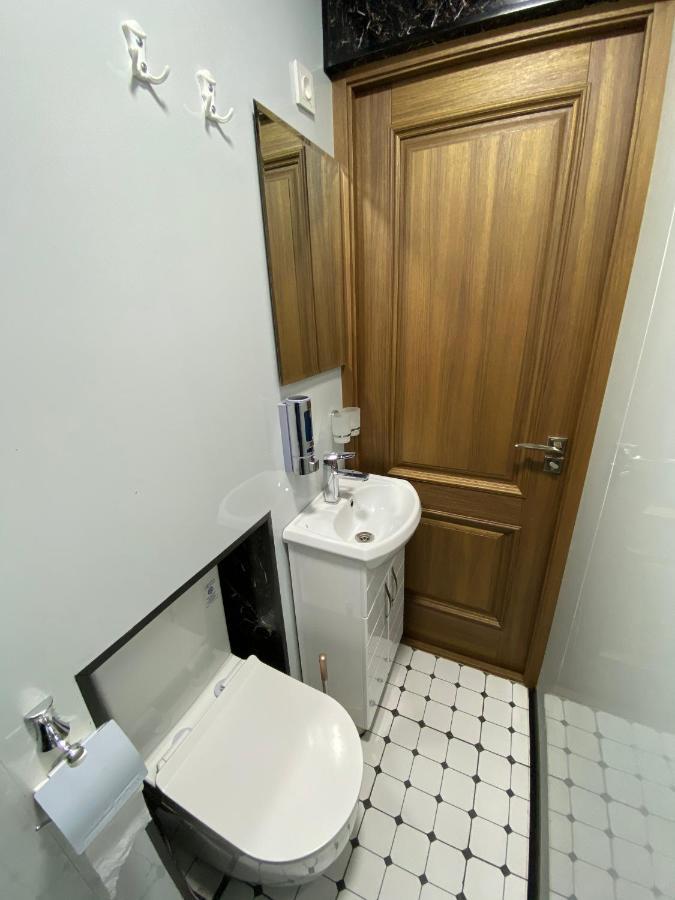 Budget Hotel And Hostel Tashkent Esterno foto