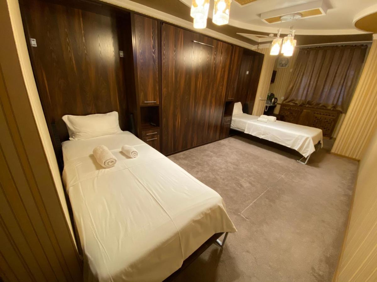 Budget Hotel And Hostel Tashkent Esterno foto