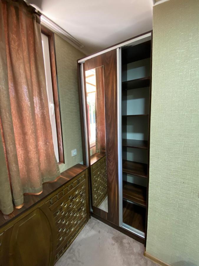 Budget Hotel And Hostel Tashkent Esterno foto