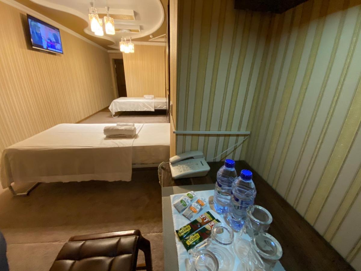 Budget Hotel And Hostel Tashkent Esterno foto