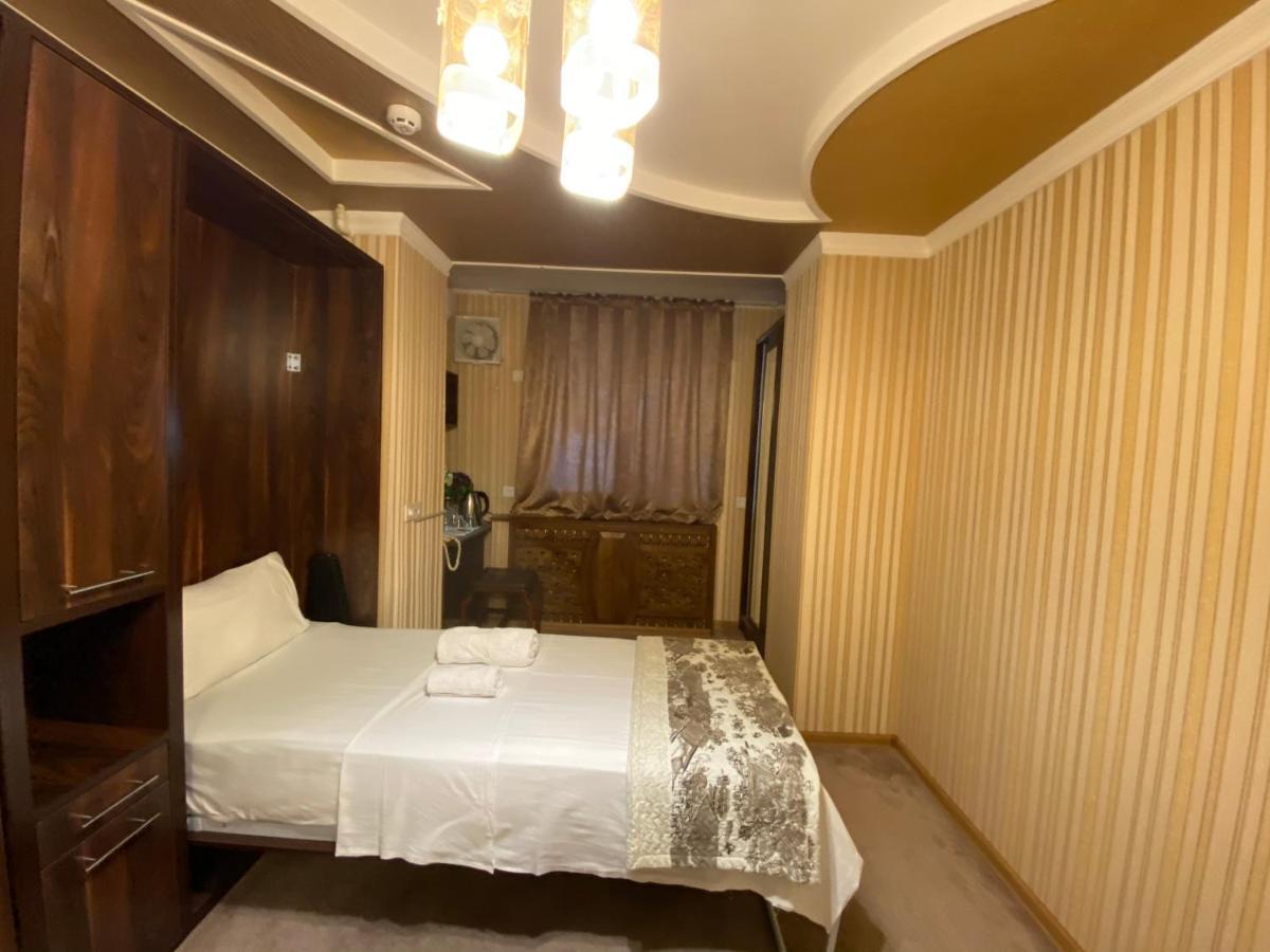 Budget Hotel And Hostel Tashkent Esterno foto