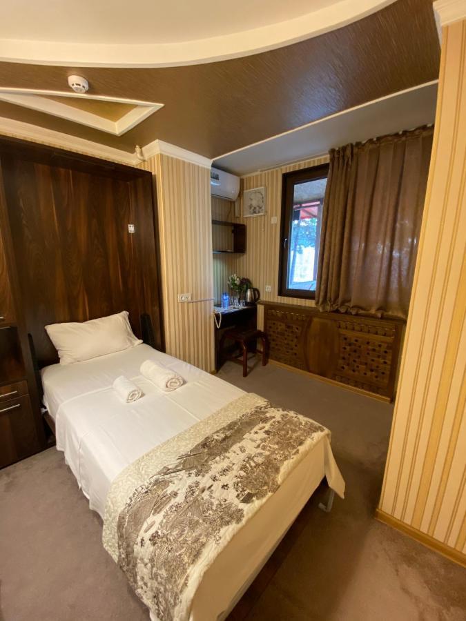 Budget Hotel And Hostel Tashkent Esterno foto